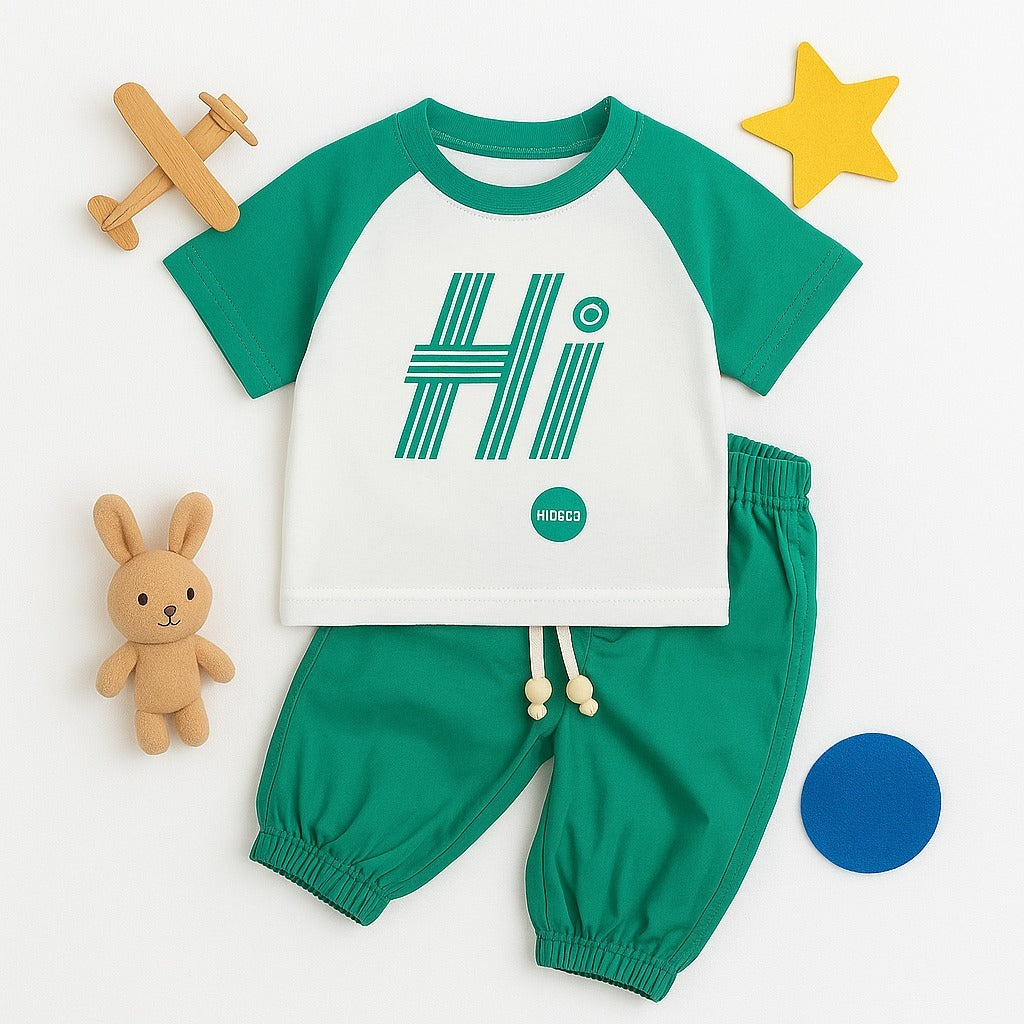 Boys’ “Hi” Printed T-shirt with Matching Joggers – 2-Piece Casual Set